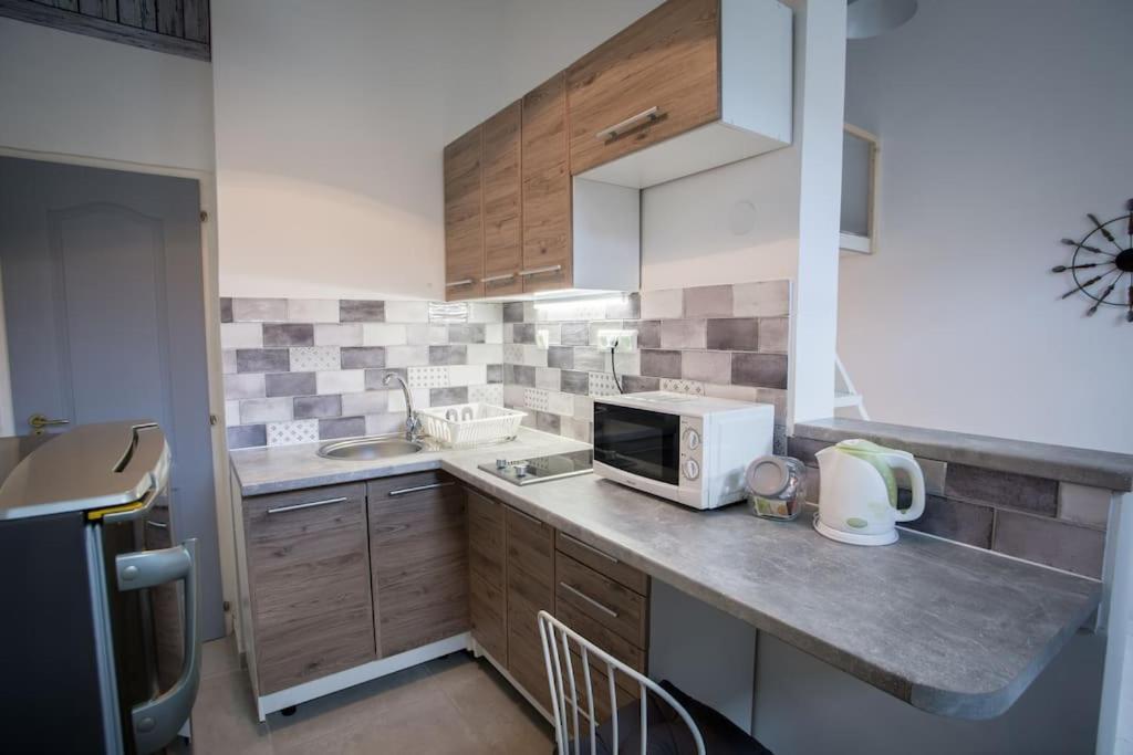 Cozy Studio With Air Condition Freshly Renovated Budapest Eksteriør bilde