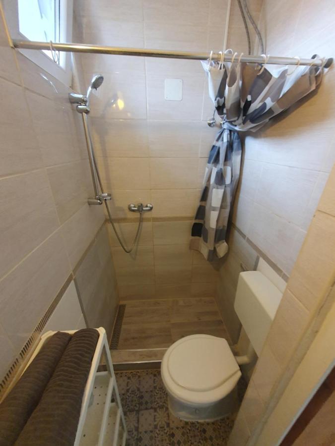 Cozy Studio With Air Condition Freshly Renovated Budapest Eksteriør bilde